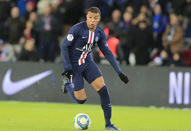 替补球员关键时刻得分逆转比赛