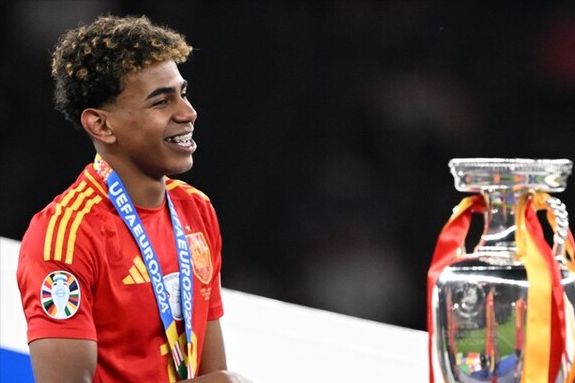 状态出色！唐斯全场投篮23中13，暴砍35分18篮板豪华两双