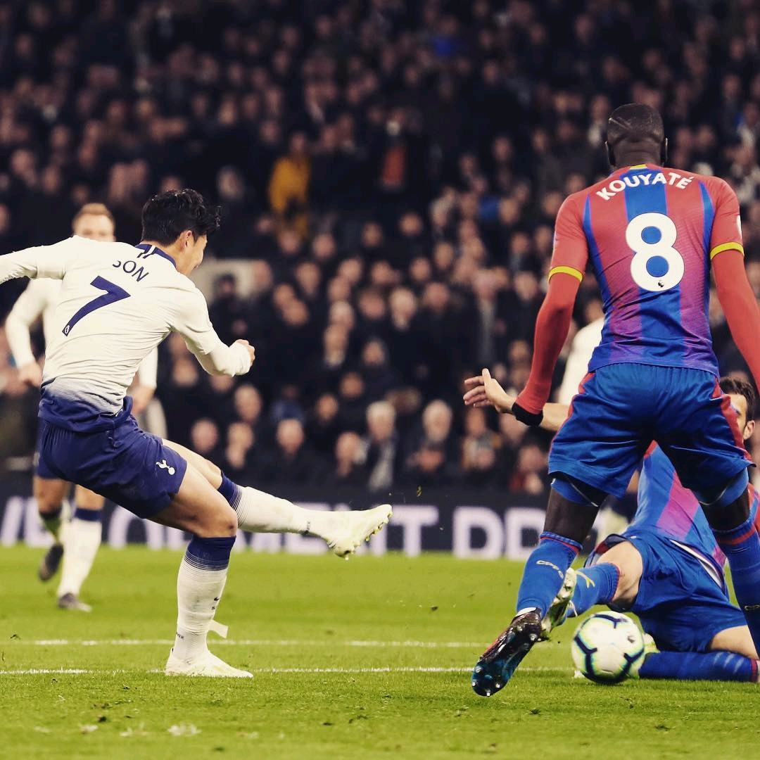 FPX赛后群访 Qiuqiu：机器人Q的准就厉害，Q不中就是乐色